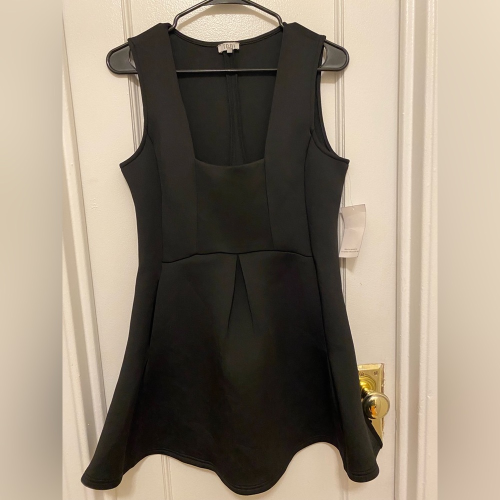 Tobi NWT Black Dress with Pockets